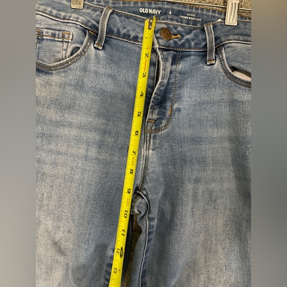 Old Navy Kicker Boot-Cut Jeans Womens 6 Short Blue Mid-Rise Stretch Denim Y2K - Picture 9 of 13